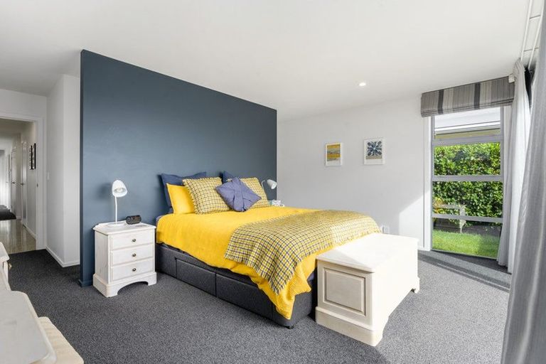 Photo of property in 24 Wisteria Place, Flagstaff, Hamilton, 3210