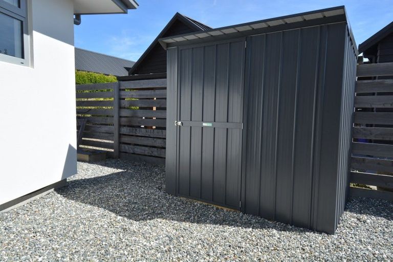 Photo of property in 4 Avalanche Place, Wanaka, 9305