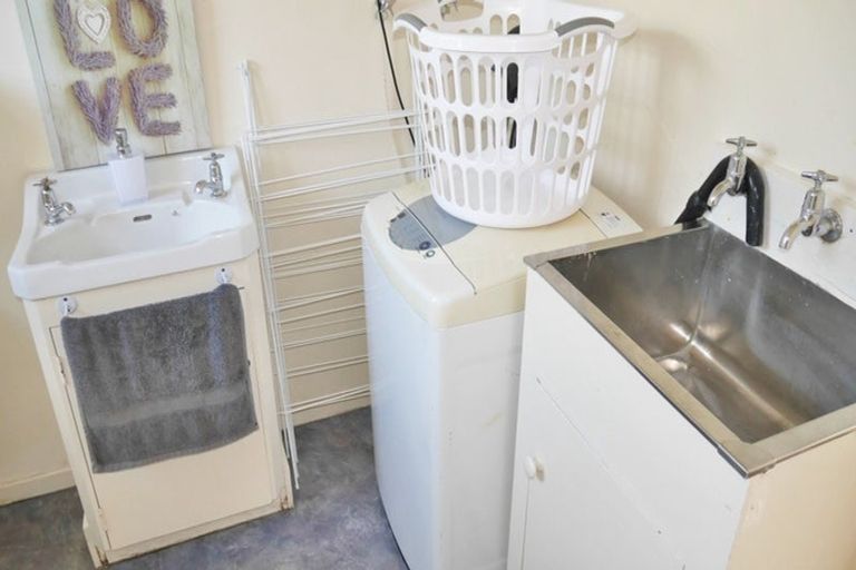 Photo of property in 6/93 Racecourse Road, Sockburn, Christchurch, 8042