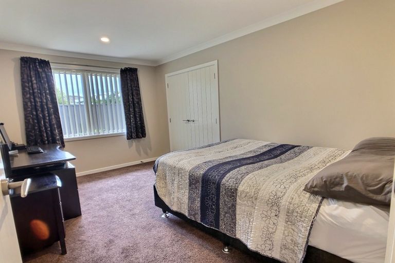 Photo of property in 4 Rakaia Way, Poraiti, Napier, 4112