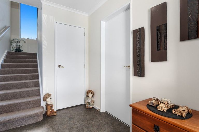 Photo of property in 14 Commodores Close, Coastlands, Whakatane, 3120