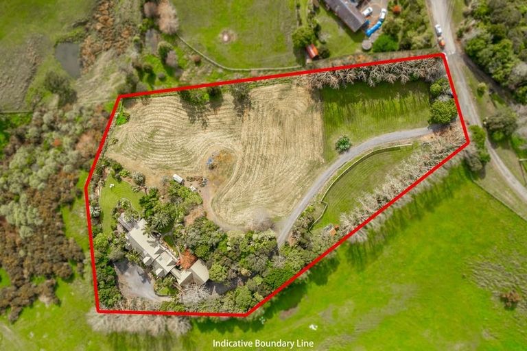 Photo of property in 175 Mcgregor Road, Clevedon, Papakura, 2582