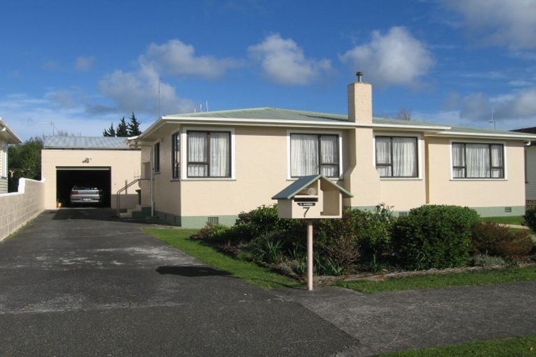 Photo of property in 7 Fairview Avenue, Feilding, 4702