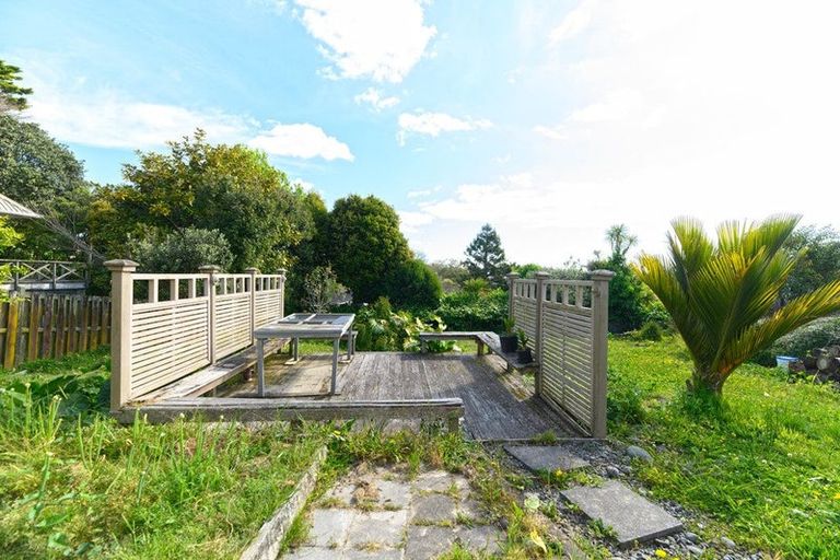 Photo of property in 30 Seon Place, Birkdale, Auckland, 0626