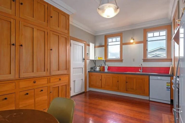 Photo of property in 64 Rongopai Street, Palmerston North, 4414