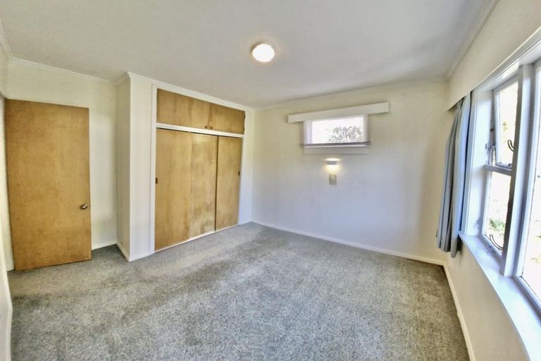 Photo of property in 50 Randwick Road, Northland, Wellington, 6012