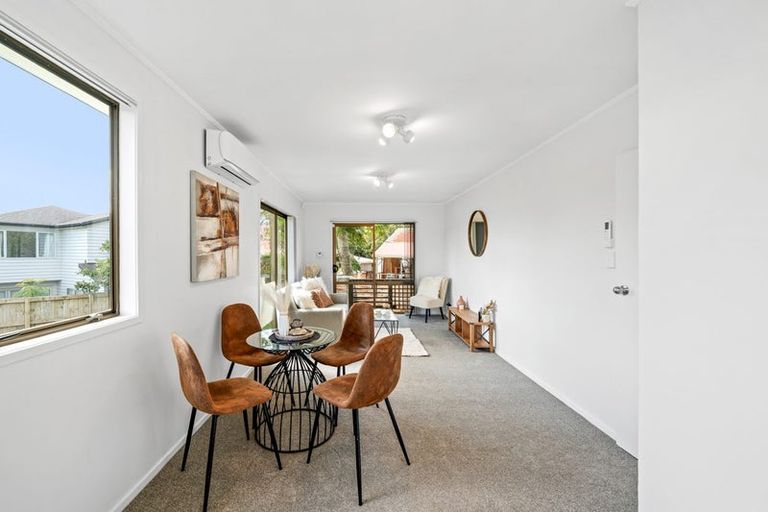 Photo of property in 20a Mckinstry Avenue, Mangere East, Auckland, 2024