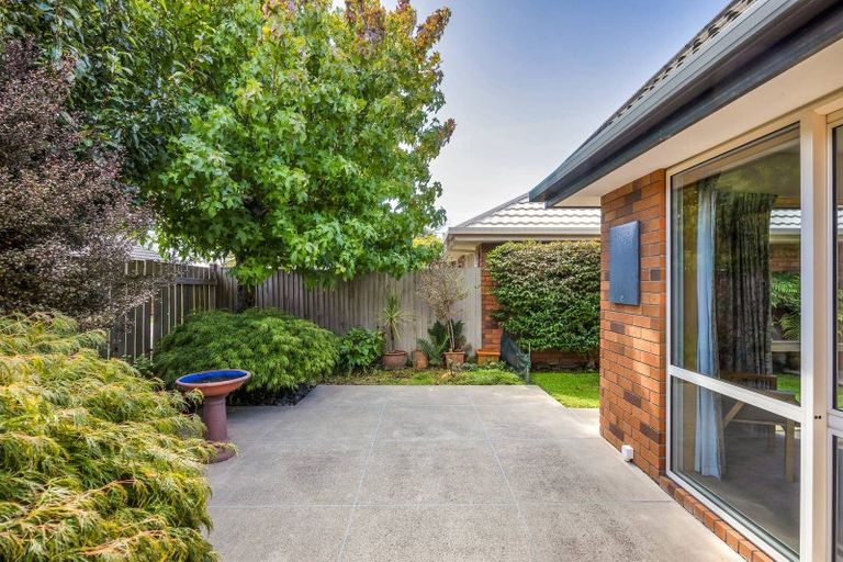 Photo of property in 2/43 Claridges Road, Casebrook, Christchurch, 8051