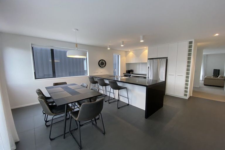 Photo of property in 24/104 Maupuia Road, Maupuia, Wellington, 6022