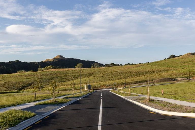 Photo of property in 55 Cullen Street, Mangawhai Heads, Mangawhai, 0505