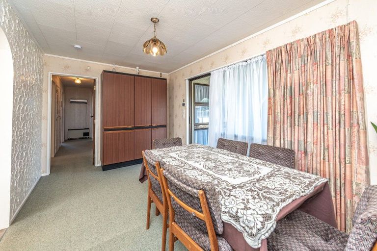 Photo of property in 4 Miro Street, Castlecliff, Whanganui, 4501