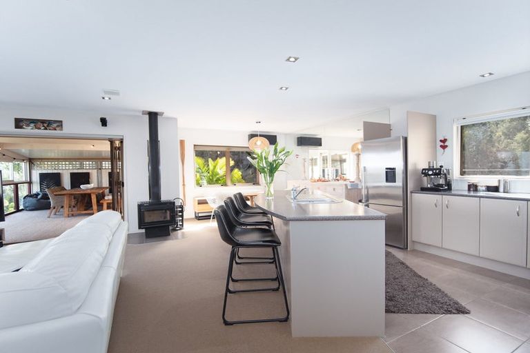 Photo of property in 9 Toi Track, Russell, 0272