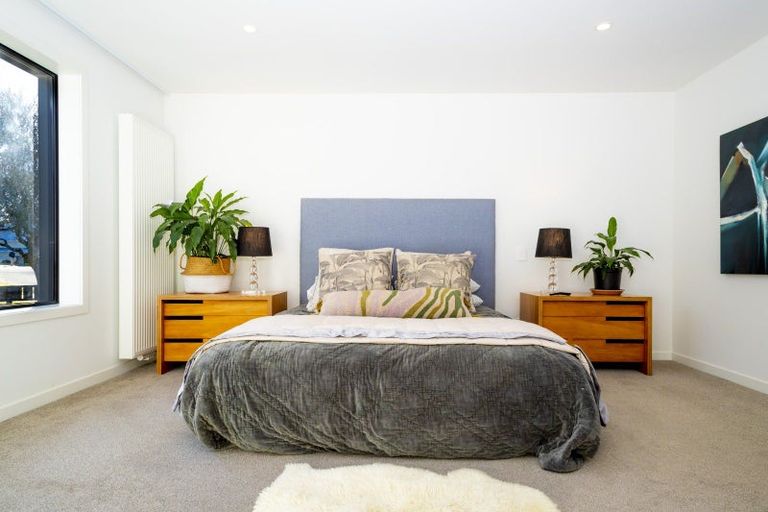 Photo of property in 10 Preston Drive, Arrowtown, 9302