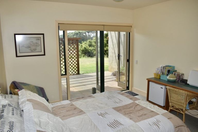 Photo of property in 152 Te Hapua Road, Te Horo, Otaki, 5581