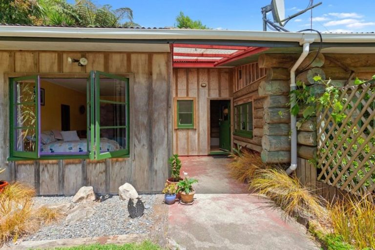 Photo of property in 1279 Manawahe Road, Manawahe, Whakatane, 3194