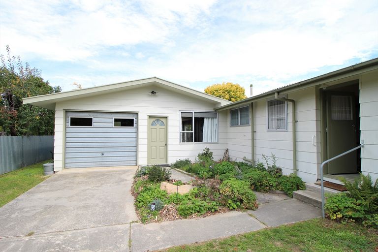 Photo of property in 117 Hazlett Street, Clyde, 9330