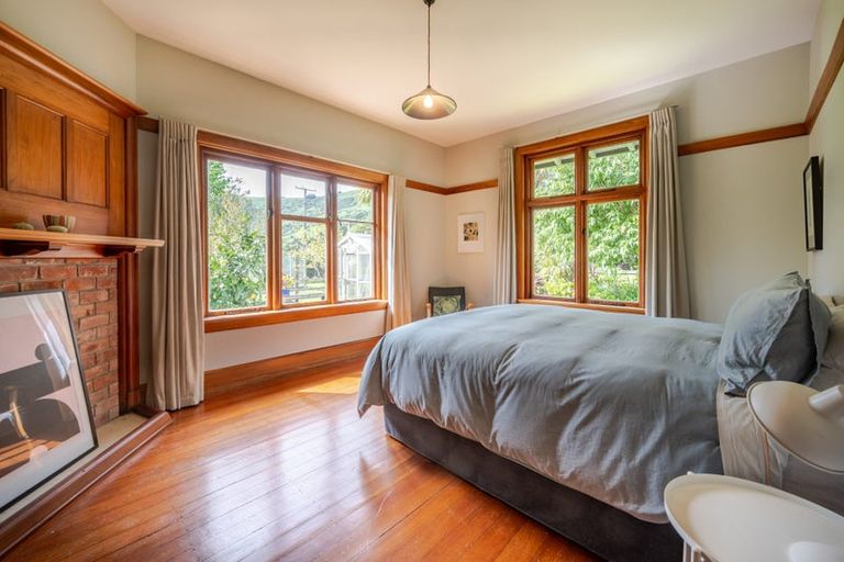 Photo of property in 1123 Okains Bay Road, Okains Bay, 7583