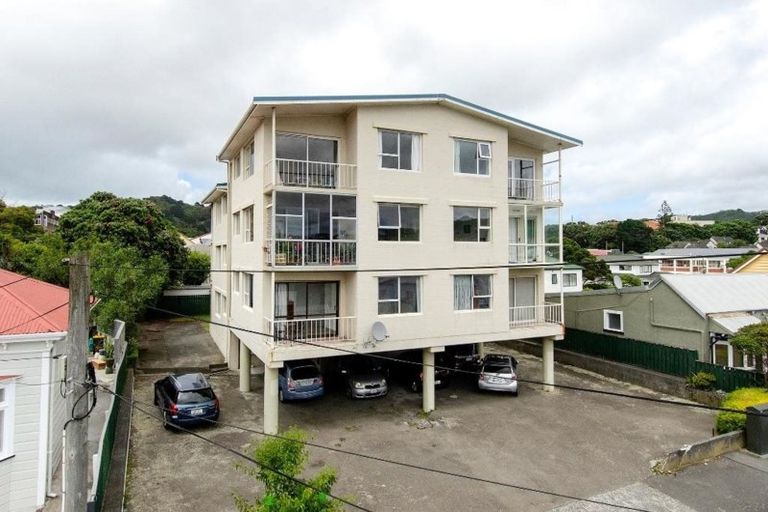 Photo of property in 4/26 Normanby Street, Newtown, Wellington, 6021
