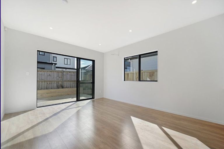 Photo of property in 27 Huringa Road, Karaka, Papakura, 2113