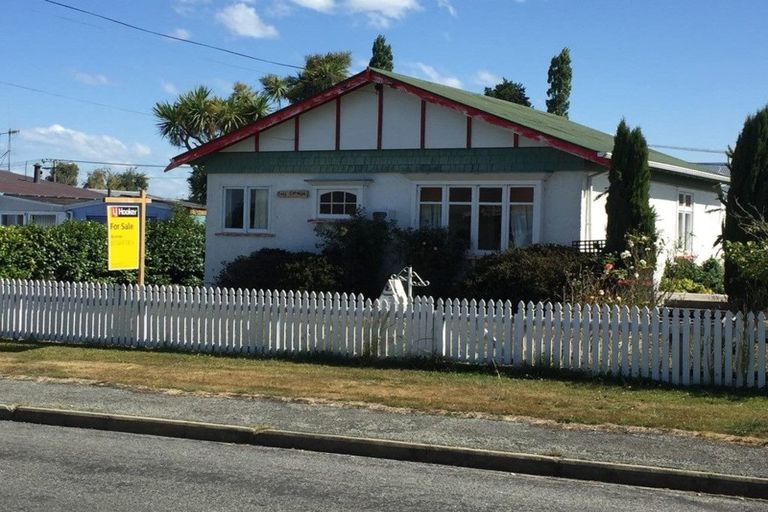 Photo of property in 71 Parsonage Road, Waimate, 7924