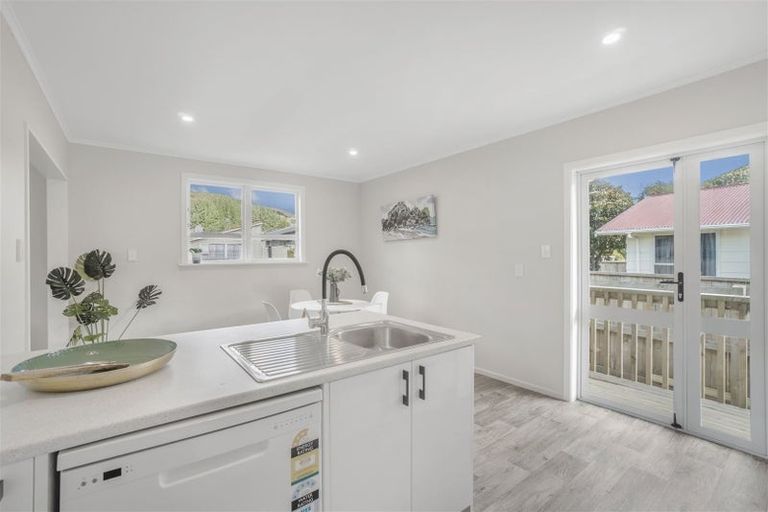 Photo of property in 59 Parenga Street, Wainuiomata, Lower Hutt, 5014