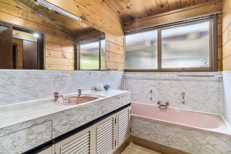 Photo of property in 359 Otumoetai Road, Otumoetai, Tauranga, 3110