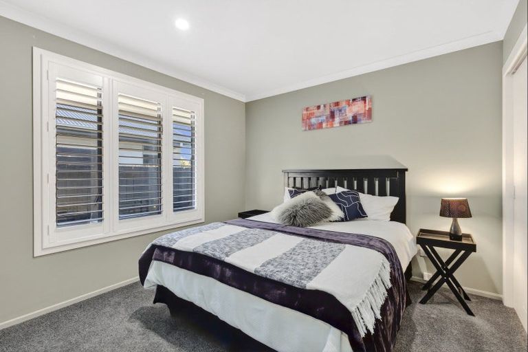 Photo of property in 4 Cooper Crescent, Cambridge, 3434