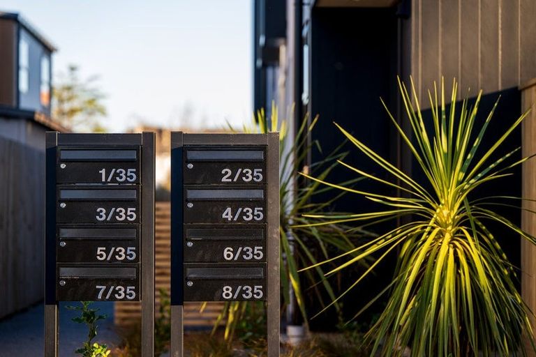 Photo of property in 6/35 Gracefield Avenue, Christchurch Central, Christchurch, 8013