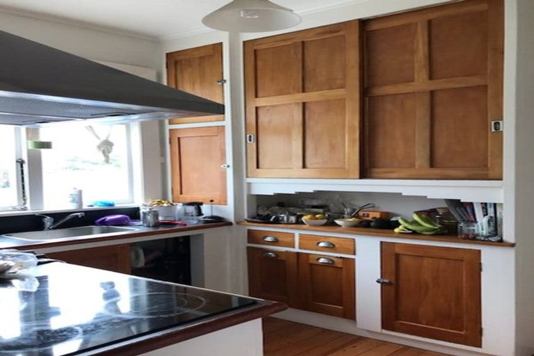 Photo of property in 48 Heywood Terrace, Richmond, Christchurch, 8013