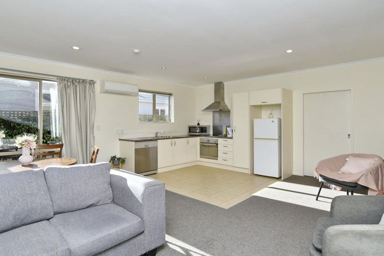 Photo of property in 3/164 North Parade, Richmond, Christchurch, 8013
