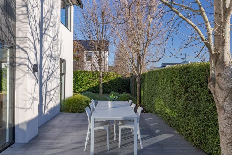 Photo of property in 2 Quarters Place, Halswell, Christchurch, 8025