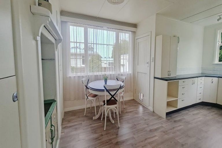 Photo of property in 19 Flower Street, Bulls, 4818