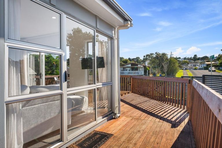 Photo of property in 44 Zita Maria Drive, Massey, Auckland, 0614