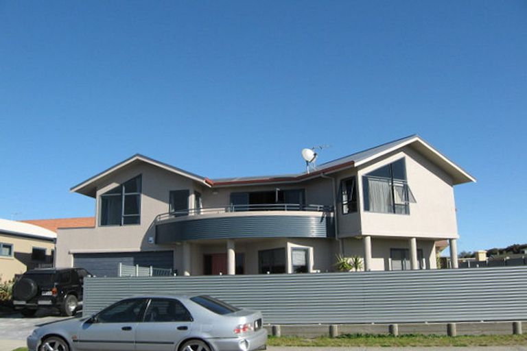 Photo of property in 102a Ocean Road, Ohope, 3121