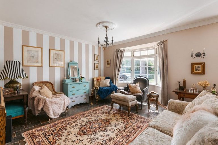 Photo of property in 85 Kayelene Place, Omokoroa, 3114