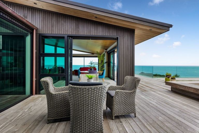 Photo of property in 24 Washer Road, Omata, New Plymouth, 4374