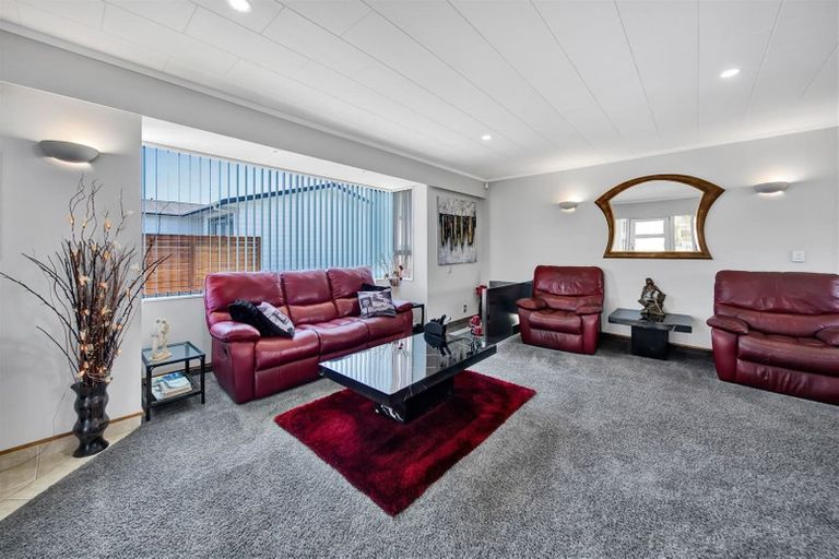 Photo of property in 16 Smeaton Road, Bell Block, New Plymouth, 4312
