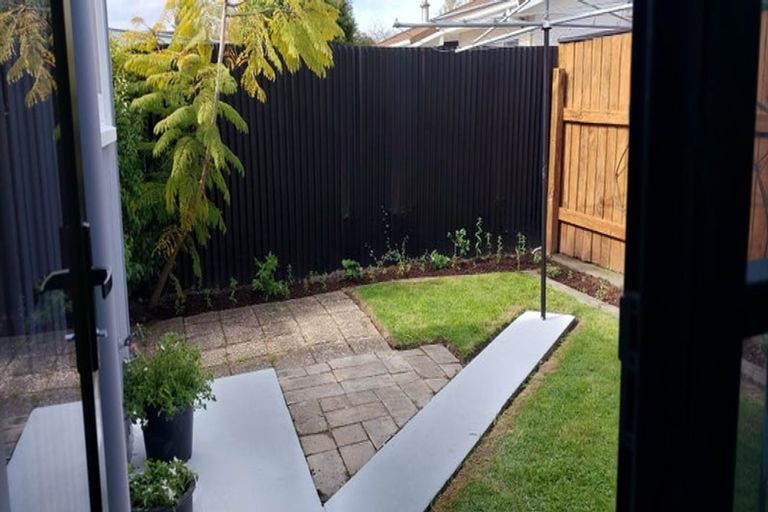 Photo of property in 3/64 Gloucester Street, Greenmeadows, Napier, 4112