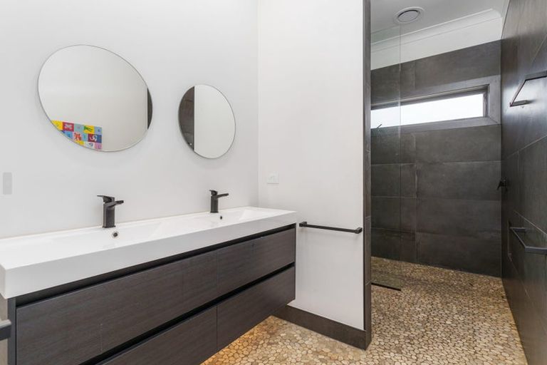 Photo of property in 25 Lacebark Drive, Linton, Palmerston North, 4472