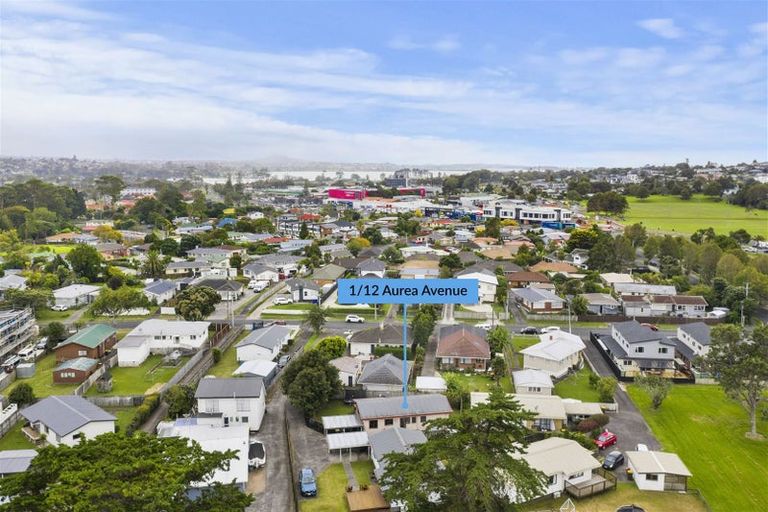 Photo of property in 1/12 Aurea Avenue, Pakuranga, Auckland, 2010