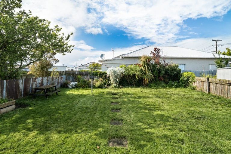 Photo of property in 283 Oxford Street, South Dunedin, Dunedin, 9012