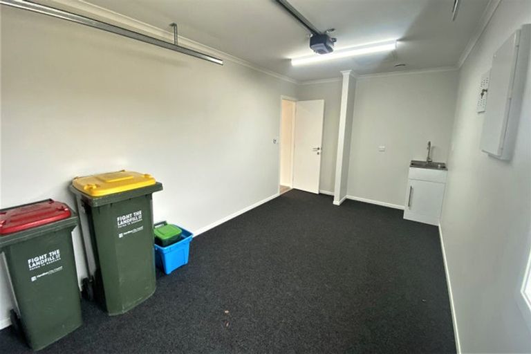 Photo of property in 1/20 Alanbrooke Place, Beerescourt, Hamilton, 3200