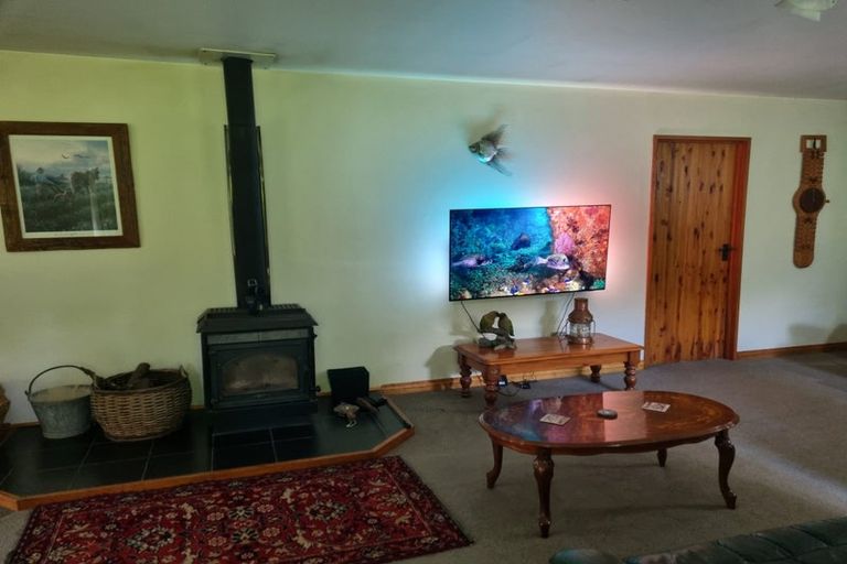 Photo of property in 42 Leeston Lake Road, Leeston, 7632