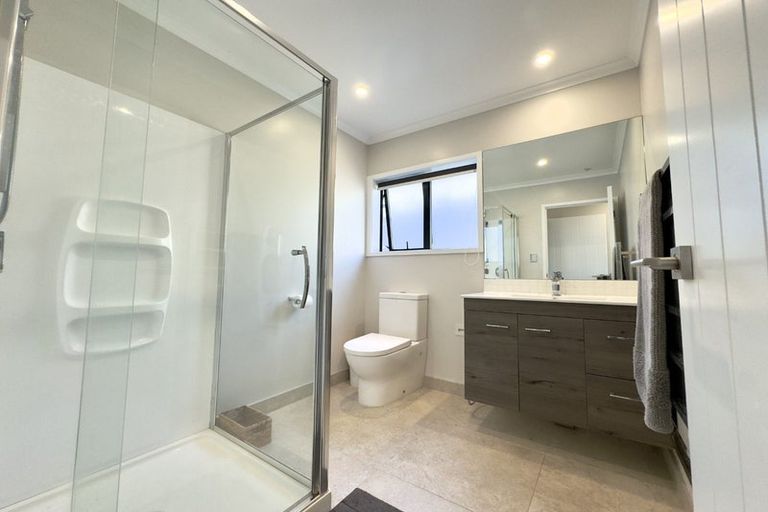 Photo of property in 87 Andrew Jack Road, Silverdale, 0932