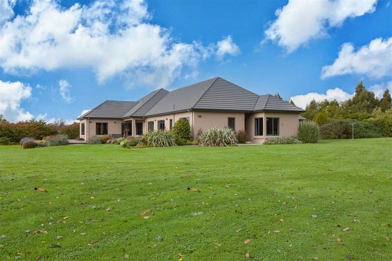 Photo of property in 41 Arcadia Place, Seaward Bush, Invercargill, 9812