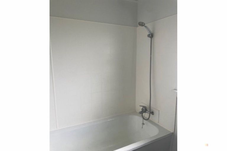 Photo of property in 8 Holmes Street, Waimate, 7924