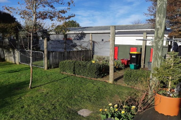 Photo of property in 40 Costley Street, Carterton, 5713