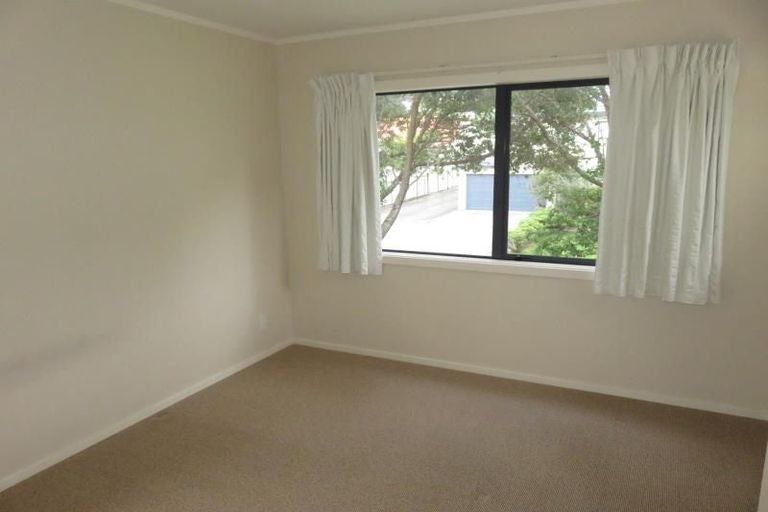 Photo of property in 16b Sim Street, Johnsonville, Wellington, 6037