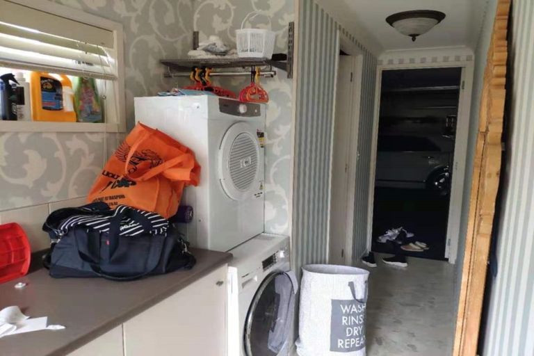 Photo of property in 42 Rame Road, Greenhithe, Auckland, 0632