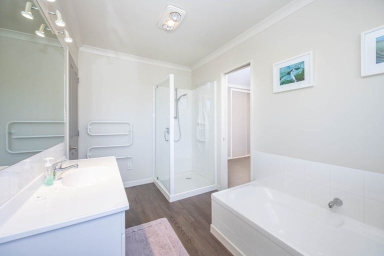 Photo of property in 26 Ravenscourt Place, Huntington, Hamilton, 3210